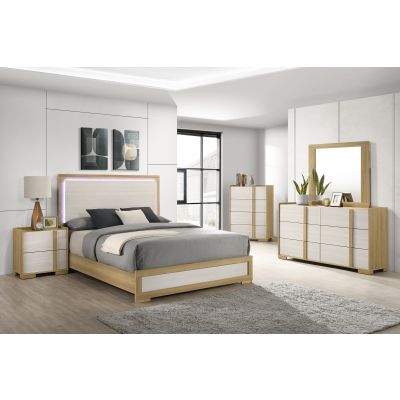 Hyland 5-piece Queen Bedroom Set Natural