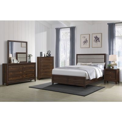 Welsley 5-piece California King Bedroom Set Walnut